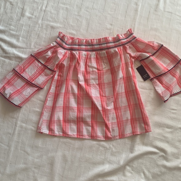 Lot of 4 NWT Cute Crown & Ivy Tops - Picture 6 of 16